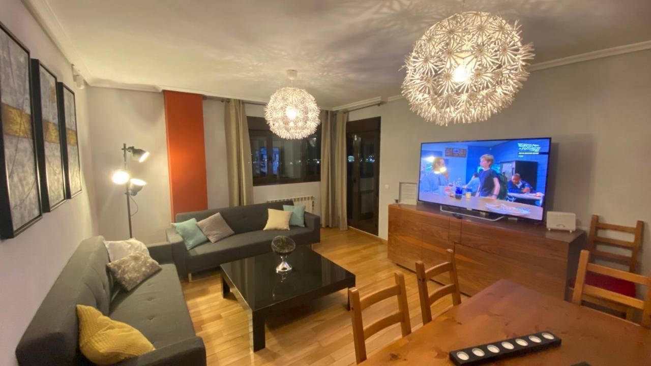 Ferienwohnung Aires De Toledo-Parque Warner Y Madrid En Familia Exterior foto