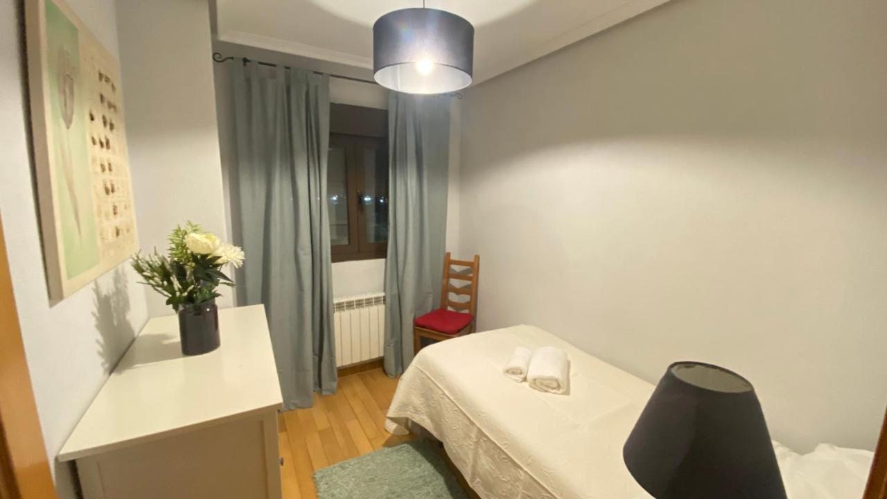 Ferienwohnung Aires De Toledo-Parque Warner Y Madrid En Familia Exterior foto
